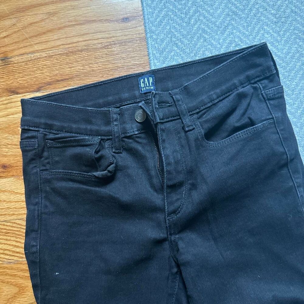 Gap Women's Black Jeans